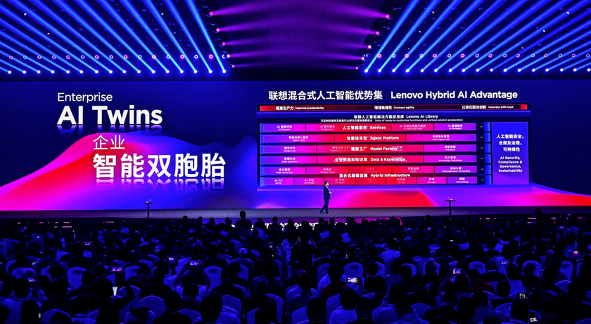 聯袂發布超級智能體，端側AI規?；涞匾I產業變革